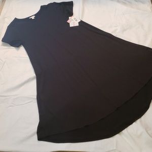 Simple Black Lularoe Carly
